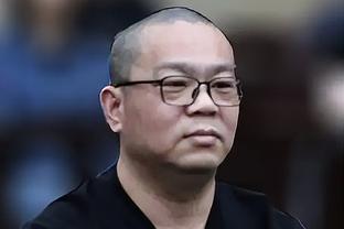 维拉近四次英超对曼联取得2场胜利，相当于之前51次交锋的胜场数